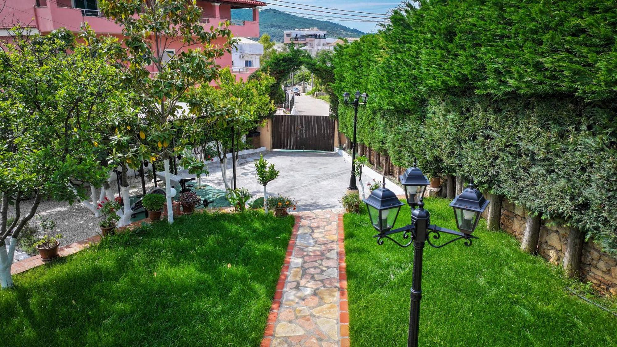 Villa M Cako Ксамил Экстерьер фото